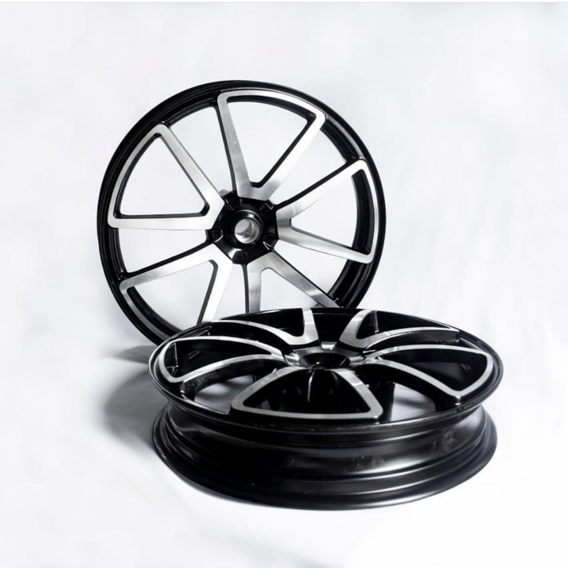 Details about   MEGA CABLE CUFF Large MX0803 ~ H2 New 